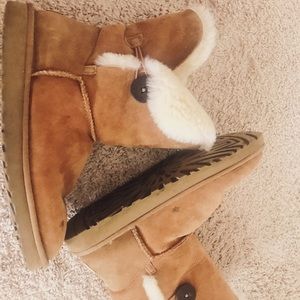 Classic Women’s 11 Uggs
